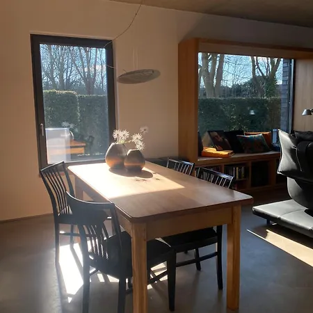 게스트하우스 Schicke Neue Ferienwohnung, 메펜